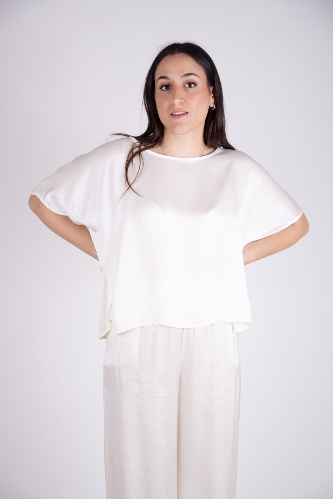 Le Streghe Blusa over in satin P24AN120N 06 Le streghe