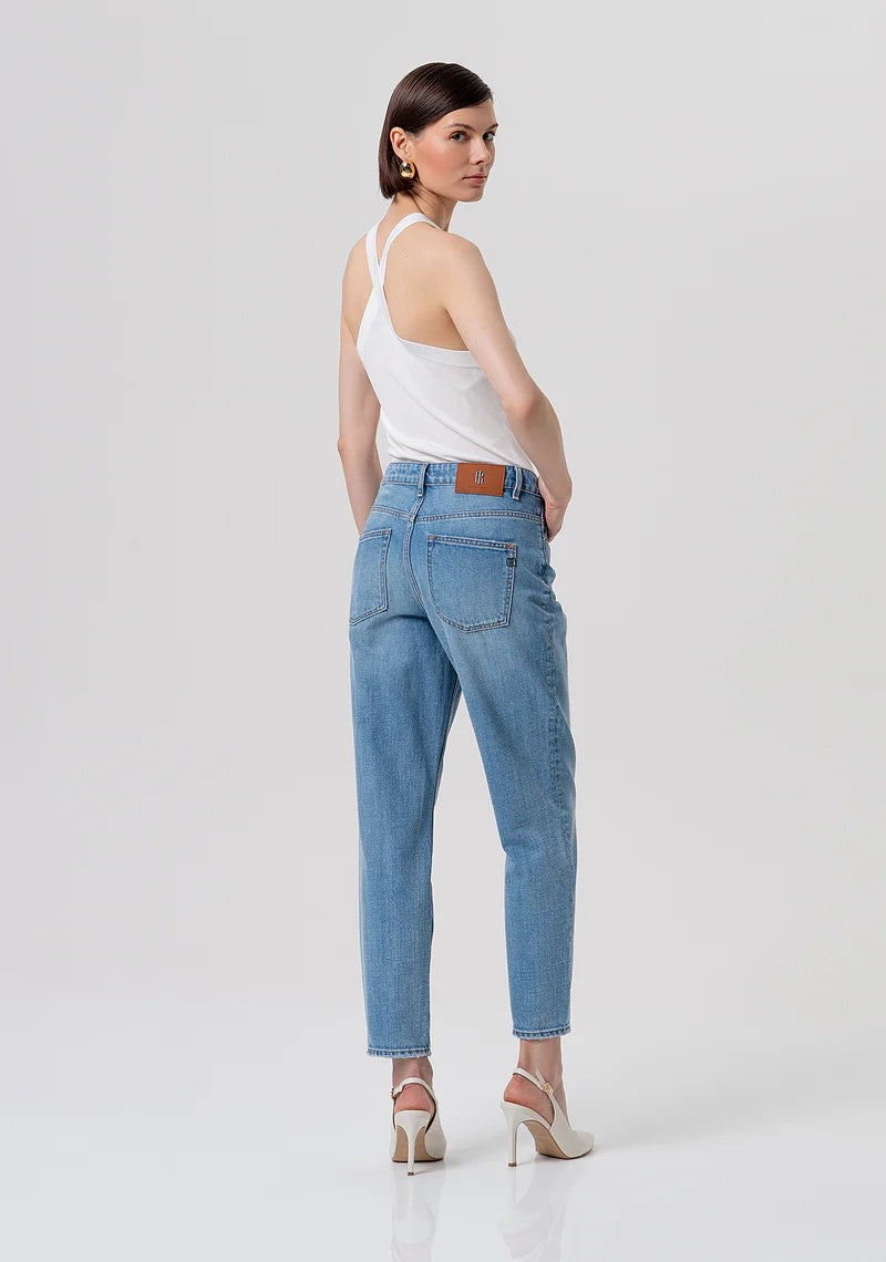 FRACOMINA JEANS CARROT MOM CON APPLICAIONE LUMINOSE FR26SVD005D419O1 437 Fracomina Preview