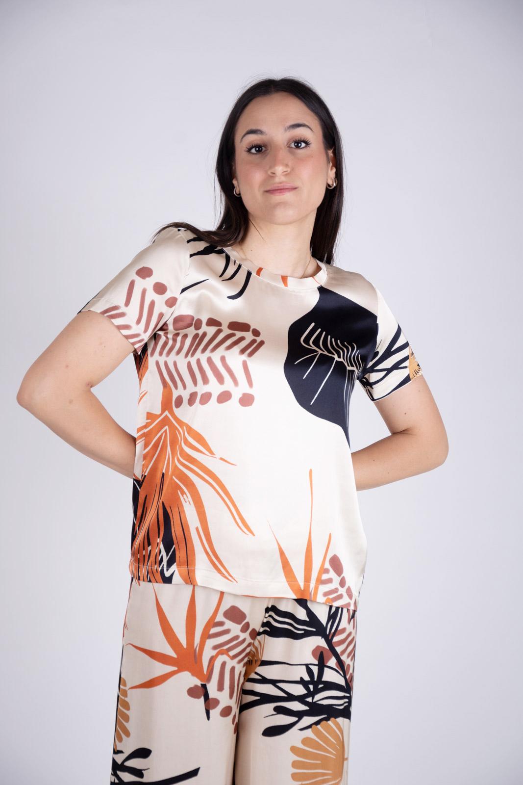 Vicolo maglia in satin fantasia TB1638 01 Vicolo