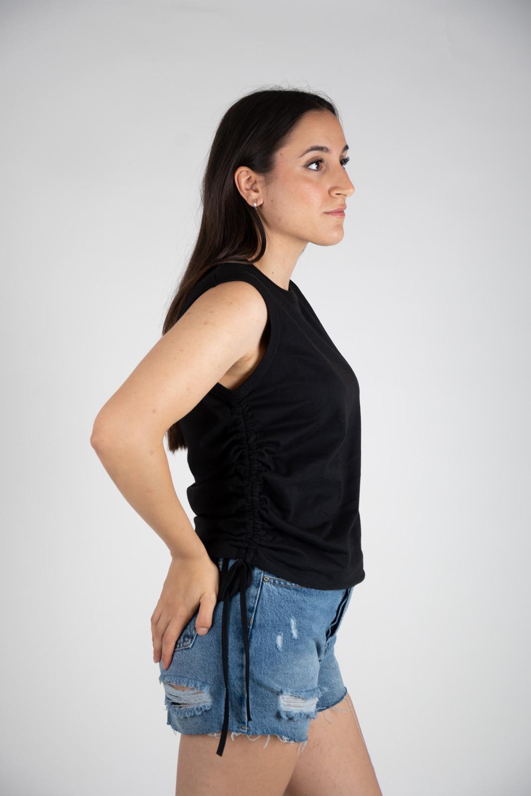 Lumina Maglia smanicata con laccetti L8782 02 LUMINA