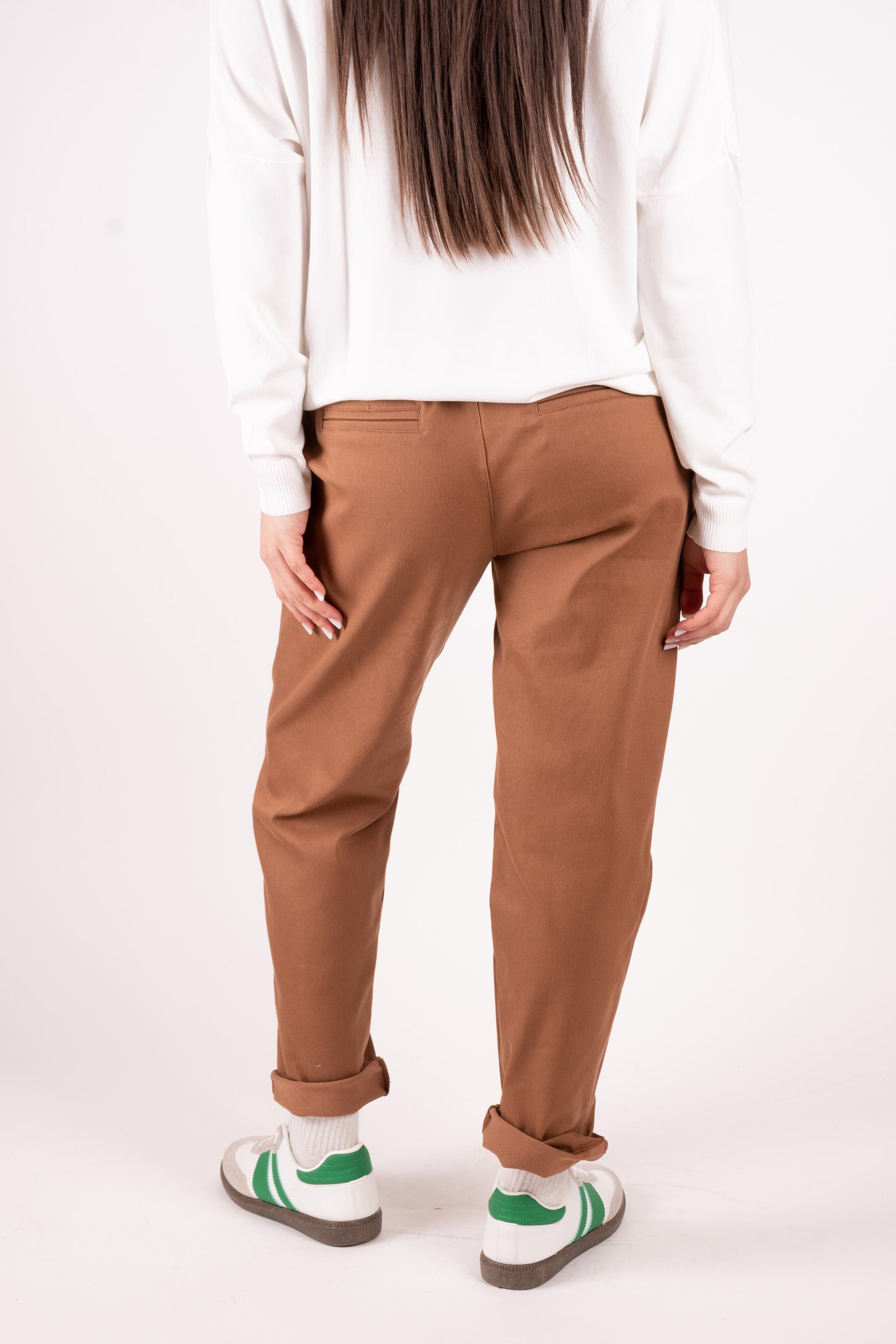SusyMix Pantalone carrot con cintura 100C25 02 Susy Mix