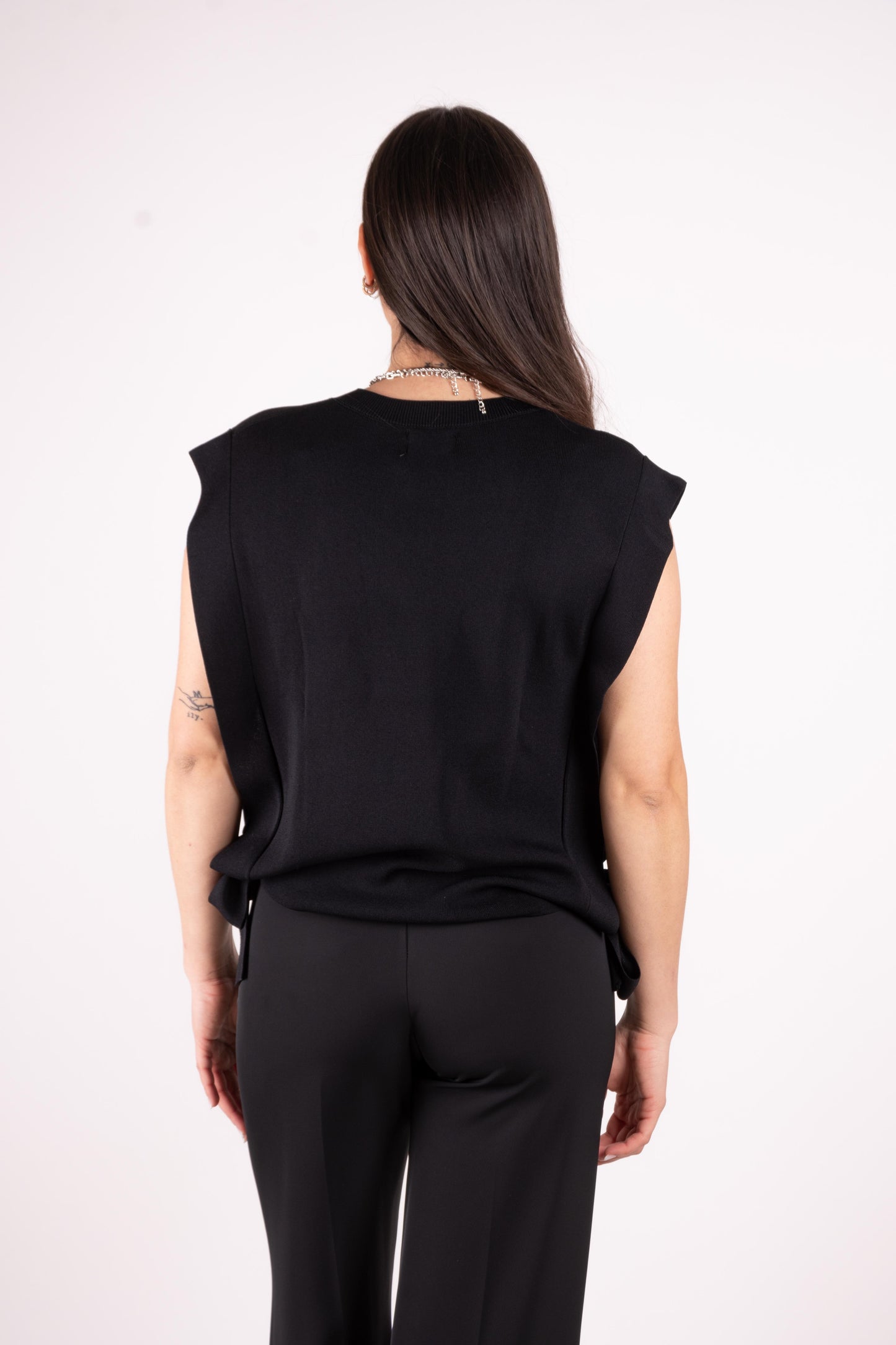 SusyMix Maglia scollo a V Smanicata 62021 01 Susy Mix
