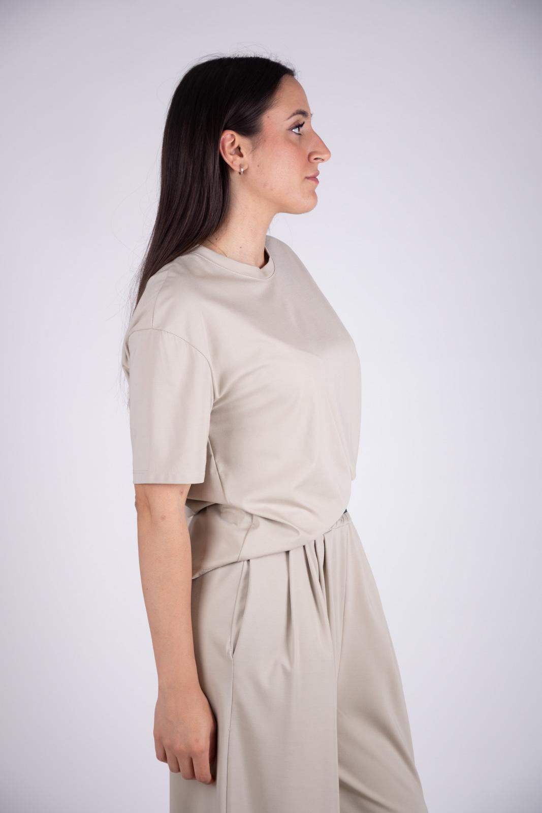 Lumina T-Shirt in jersey over LD0580 07 LUMINA