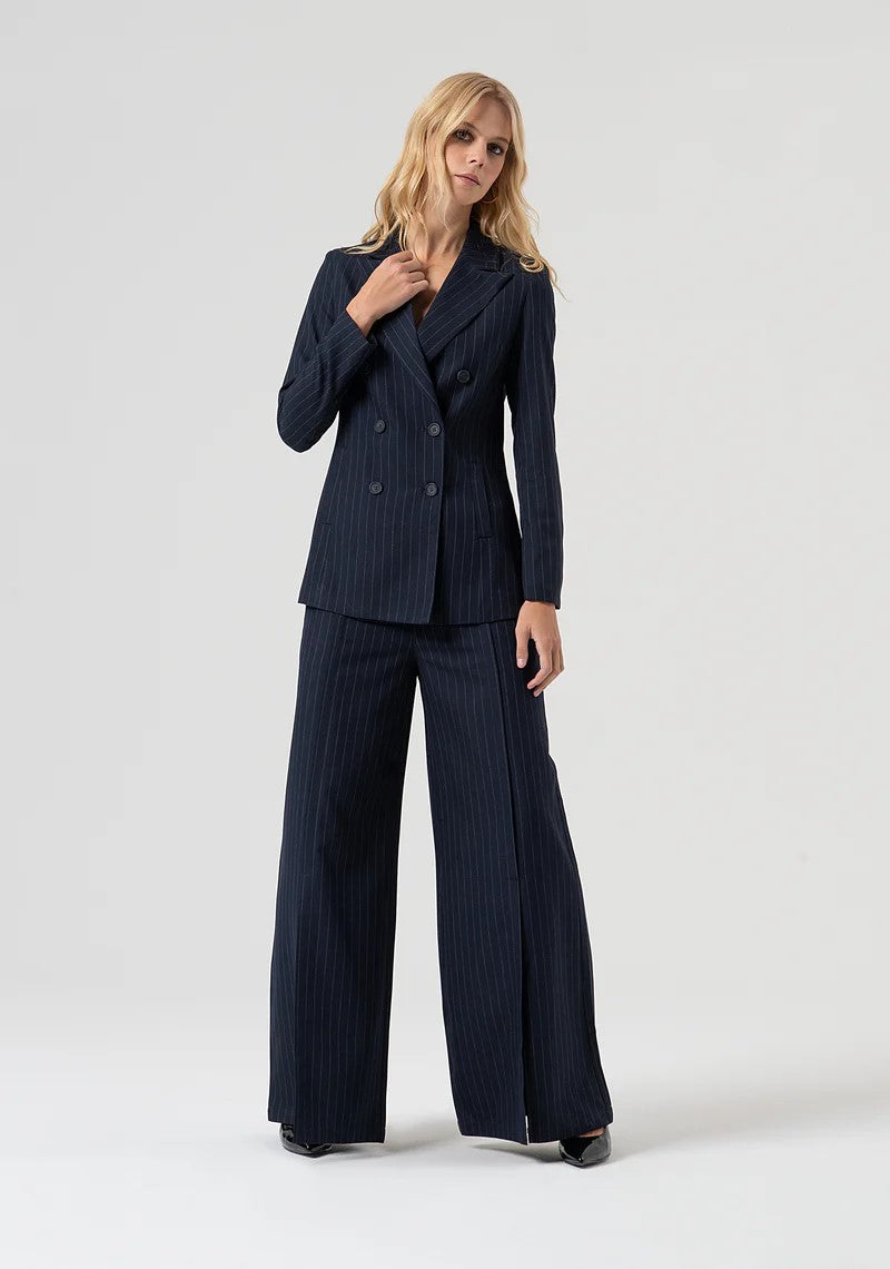 Fracomina Pantalone gessato gamba larga con spacco FR25WV3008W813D4 117 Fracomina Preview 