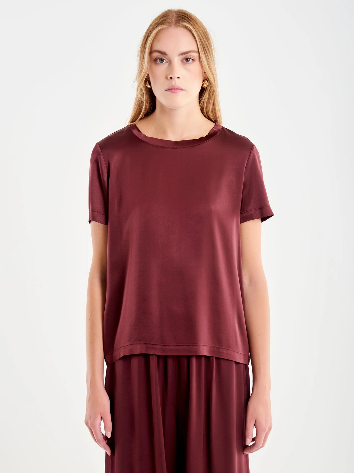 Vicolo T-Shirt in Satin TF0245 02 Vicolo 