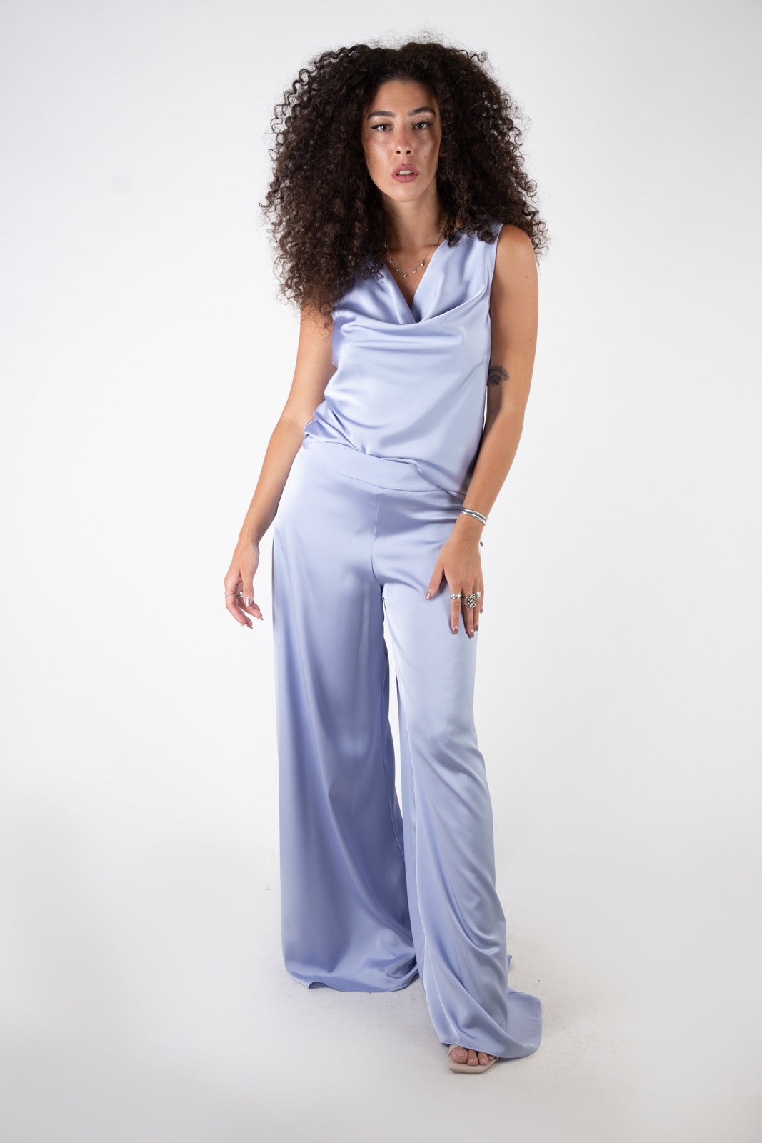 Susy Mix Pantalone palazzo in raso P0678ST602 02 Susy Mix 