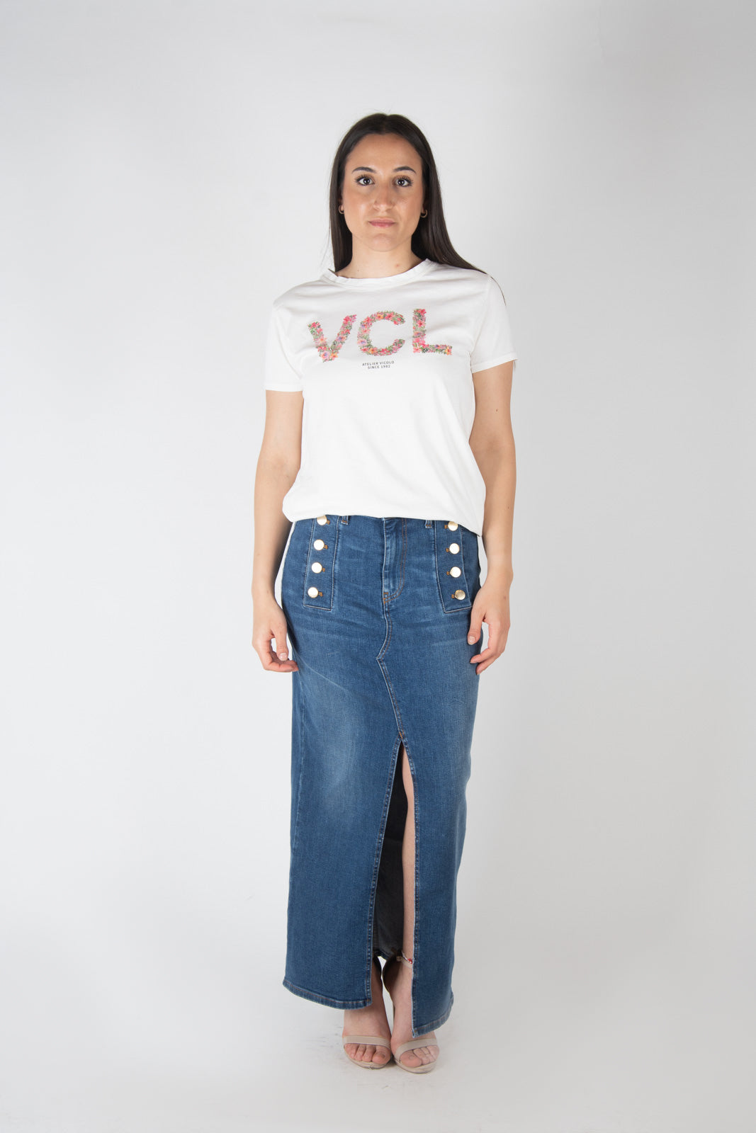 Vicolo T- Shirt logo sigla floreale RB0460 01 Vicolo 