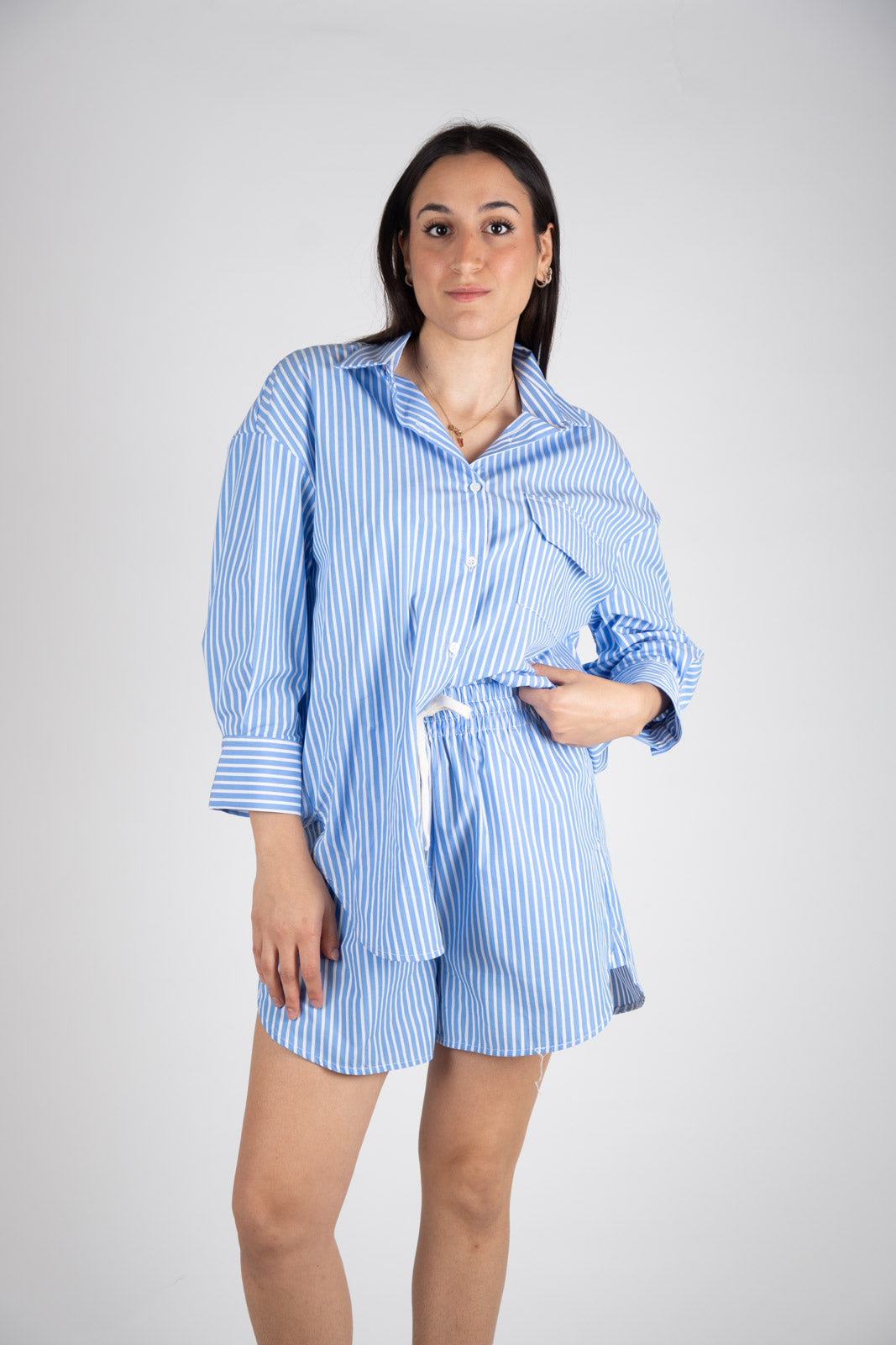 Vicolo Short rigato TB2749 01 Vicolo 