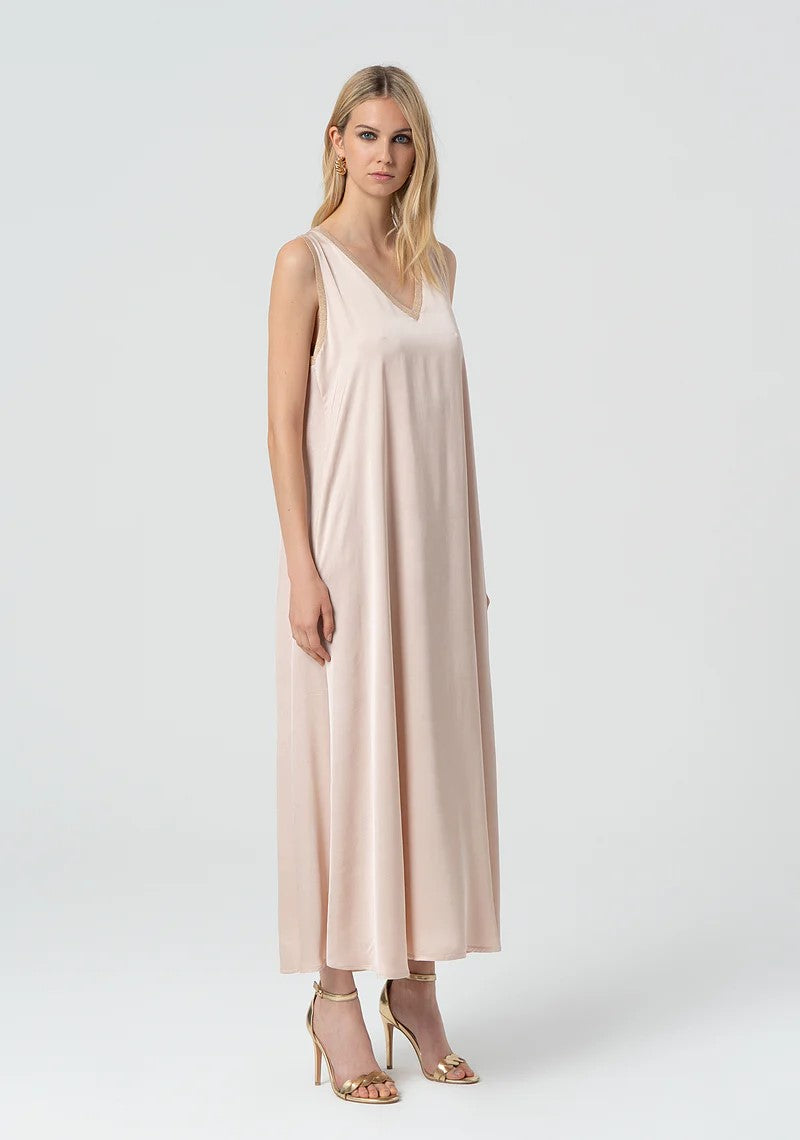 Fracomina Abito in satin scolloa V smanicato FJ25SD3002W45101 E06 Fracomina Easy chic 