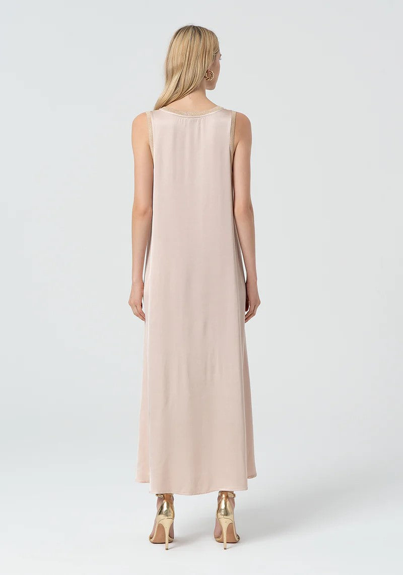 Fracomina Abito in satin scolloa V smanicato FJ25SD3002W45101 E06 Fracomina Easy chic 