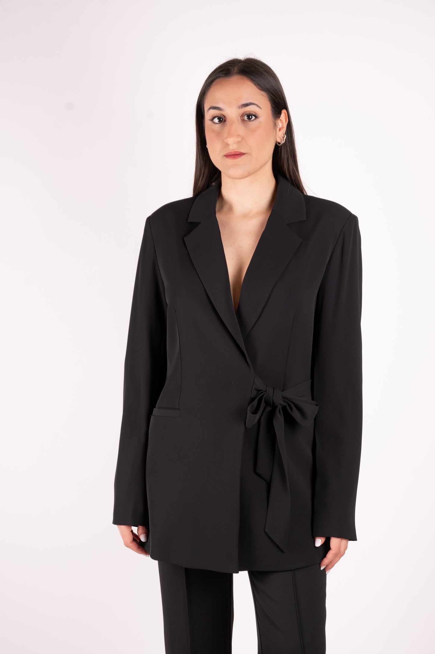Fracomina Blazer lungo con fiocco FR25SJ3002W43601 053 Fracomina Preview 