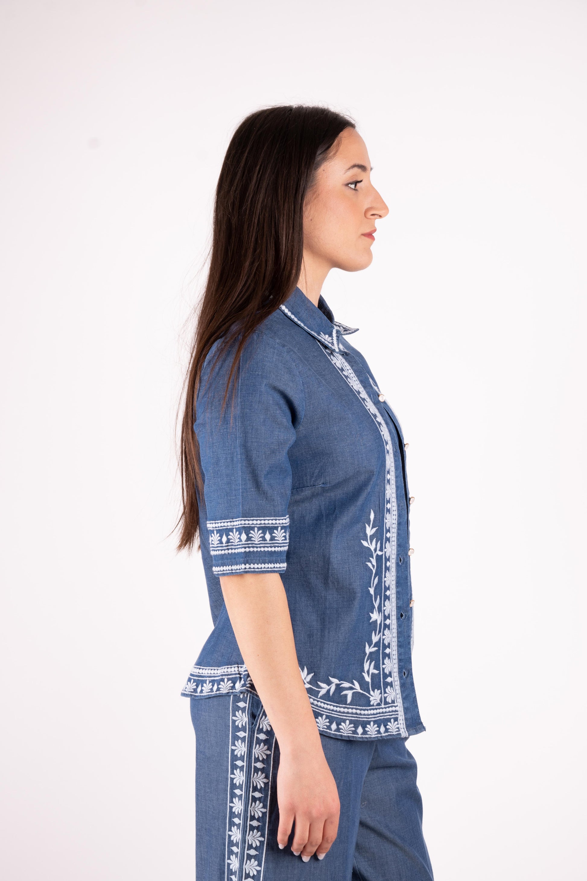 Fracomina camicia con ricamimi FS25ST6019W792E5 175 Fracomina Main 