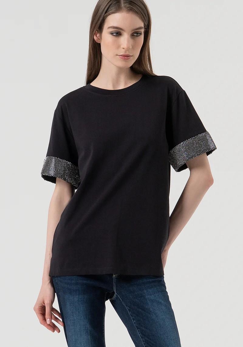 Fracomina T-shirt manica corta con strass FR25WT3057J400R9 053 Fracomina Preview 