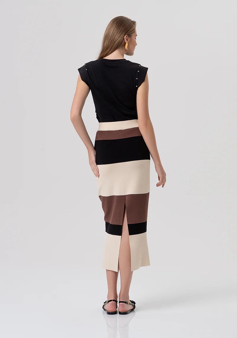 FRACOMINA GONNA MIDI IN MAGLIA A RIGHE FR26SG4004K418N8 210 Fracomina Preview 