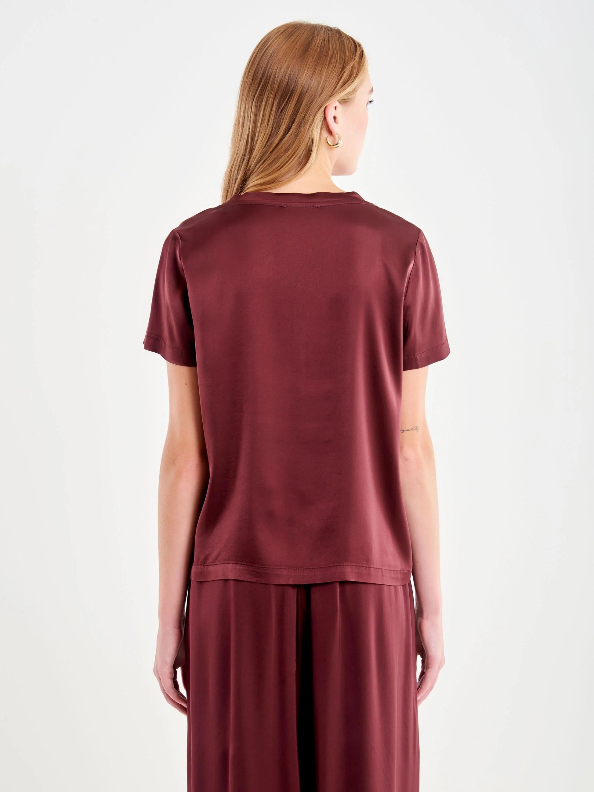 Vicolo T-Shirt in Satin TF0245 02 Vicolo 