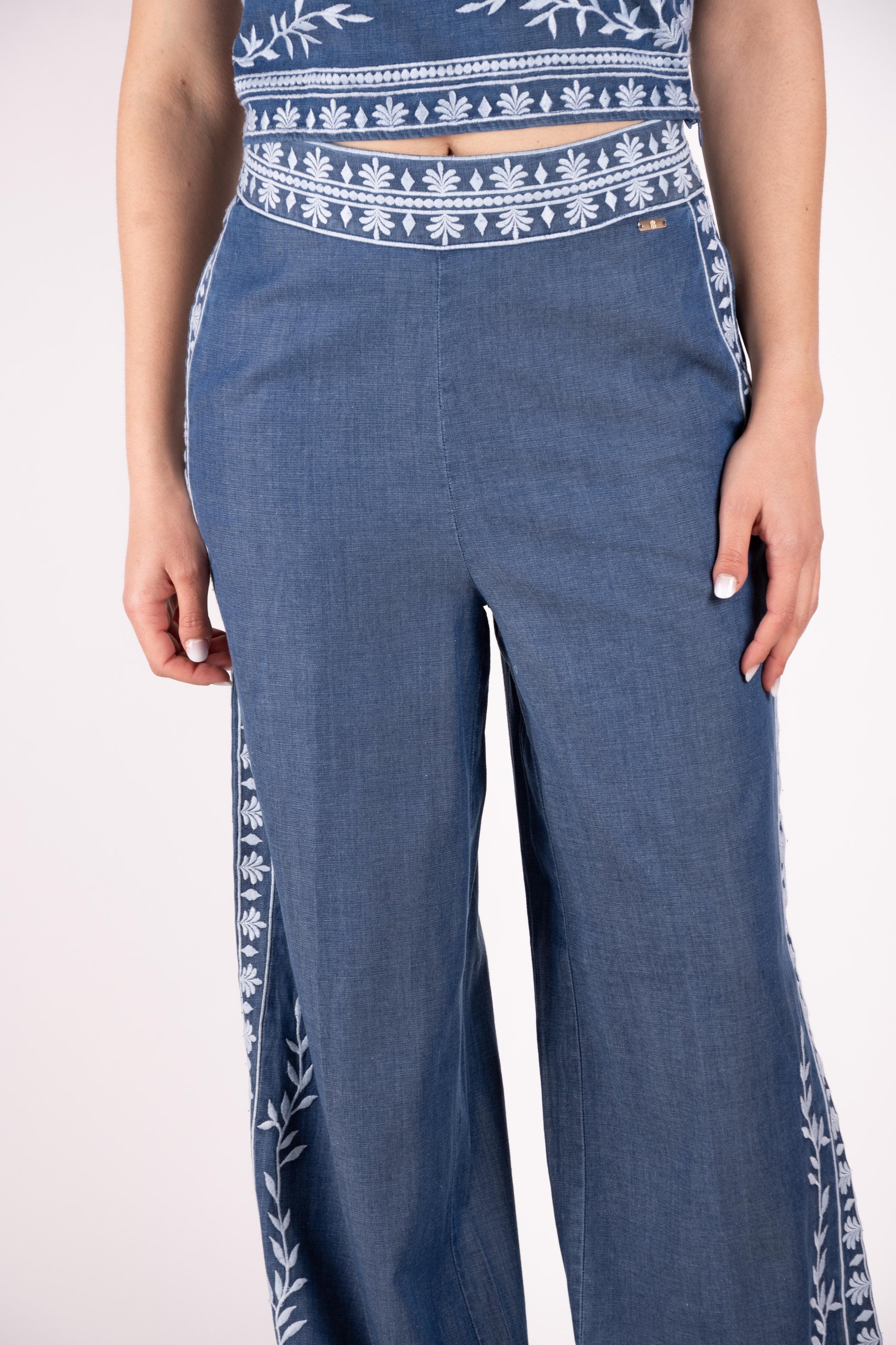 Fracomina pantalone a palazzo con ricami FS25SV3015W792E5 175 Fracomina Main 