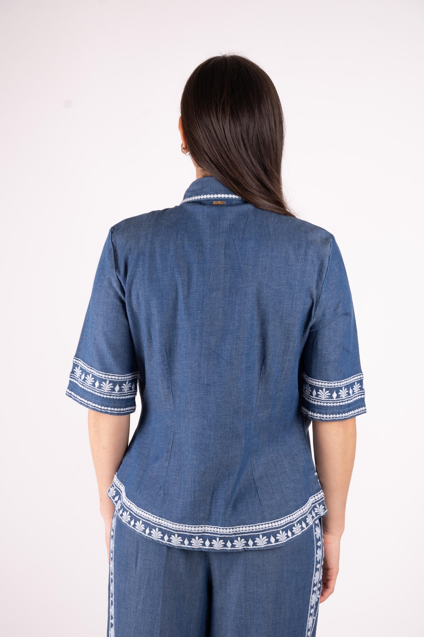 Fracomina camicia con ricamimi FS25ST6019W792E5 175 Fracomina Main 