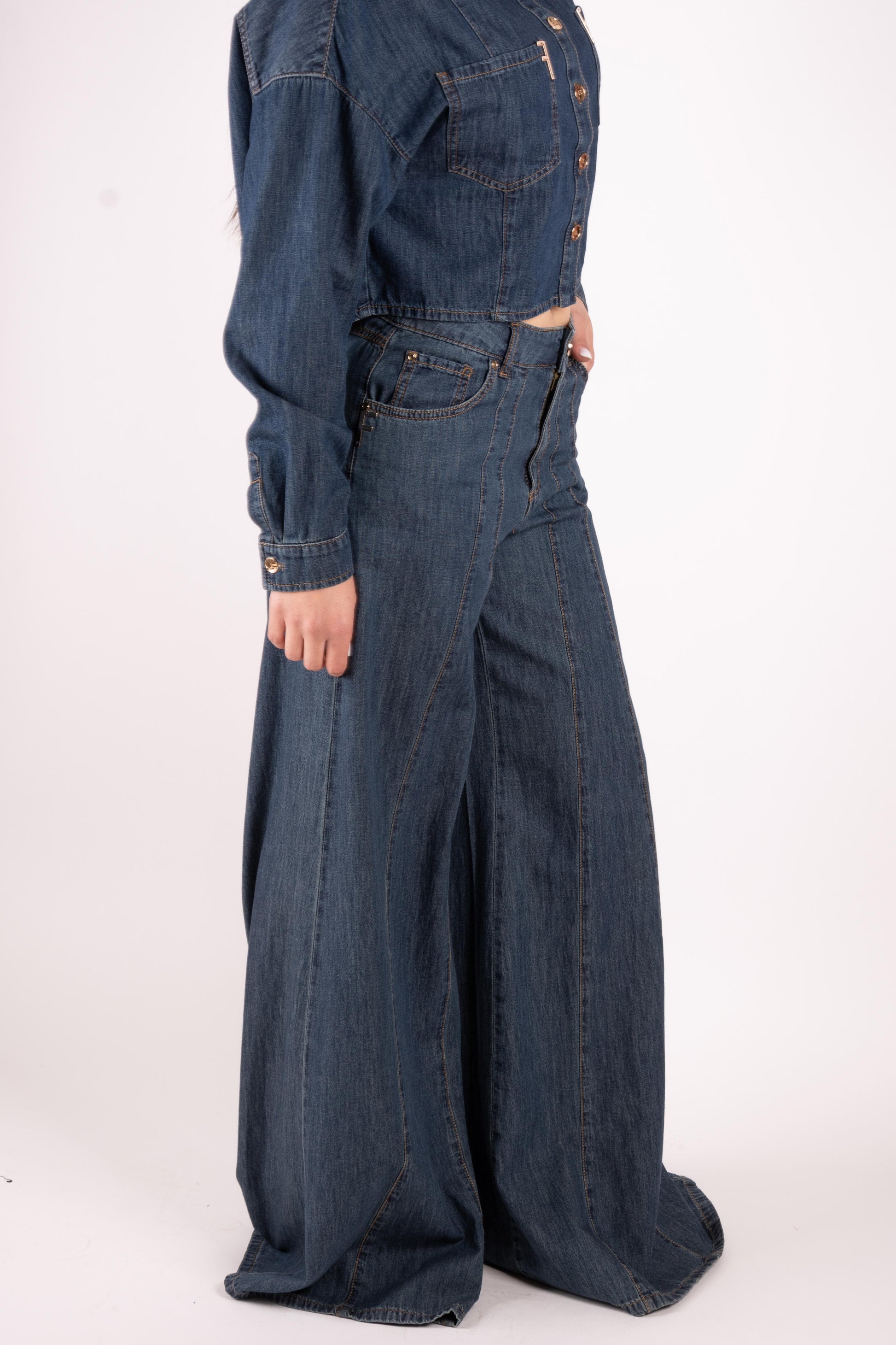 Fracomina Pantalone a palazzo in denim leggero FS25SV3017D40093 379 Fracomina Main 