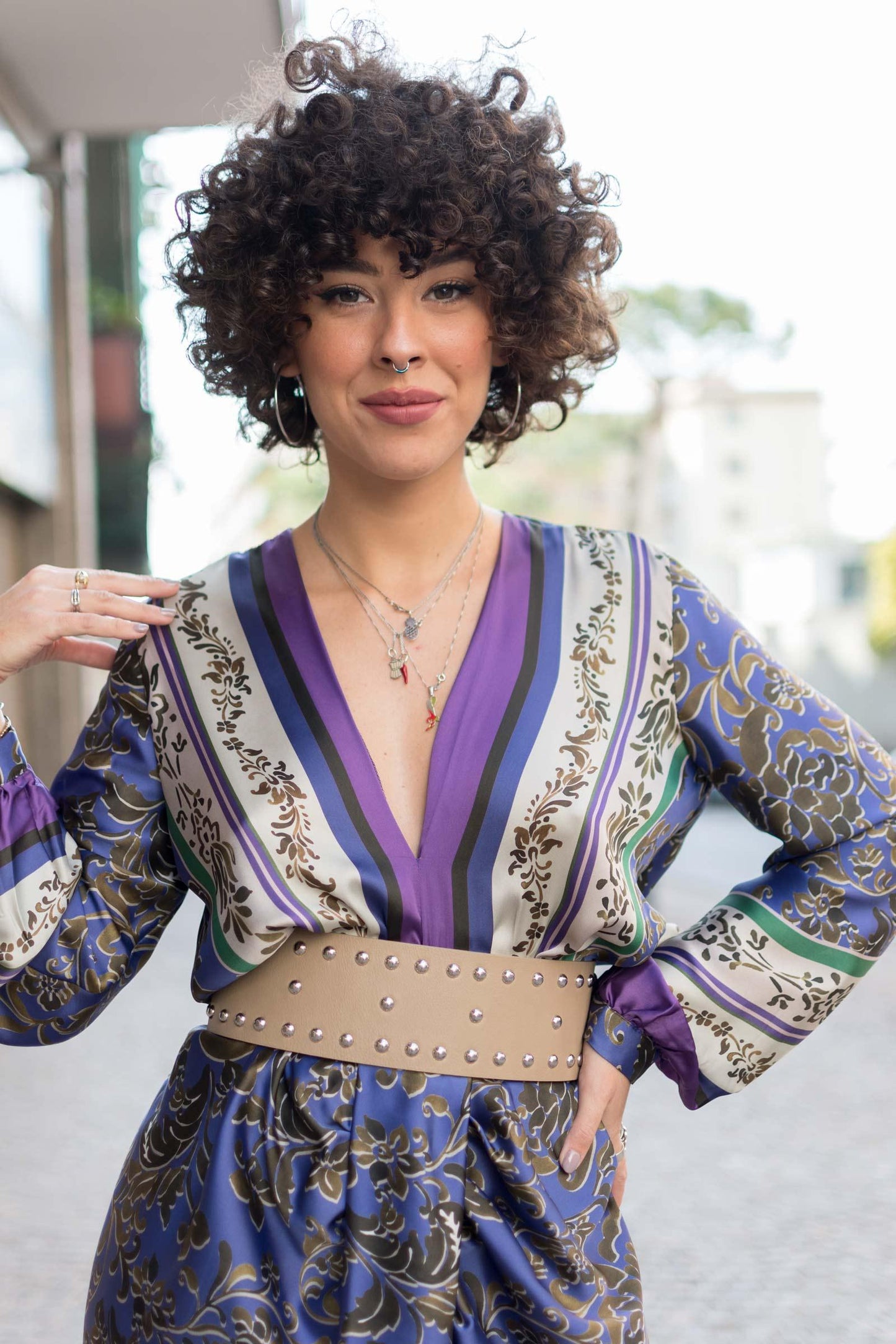 Vicolo cintura alta con borchie AW0012 01 Vicolo 