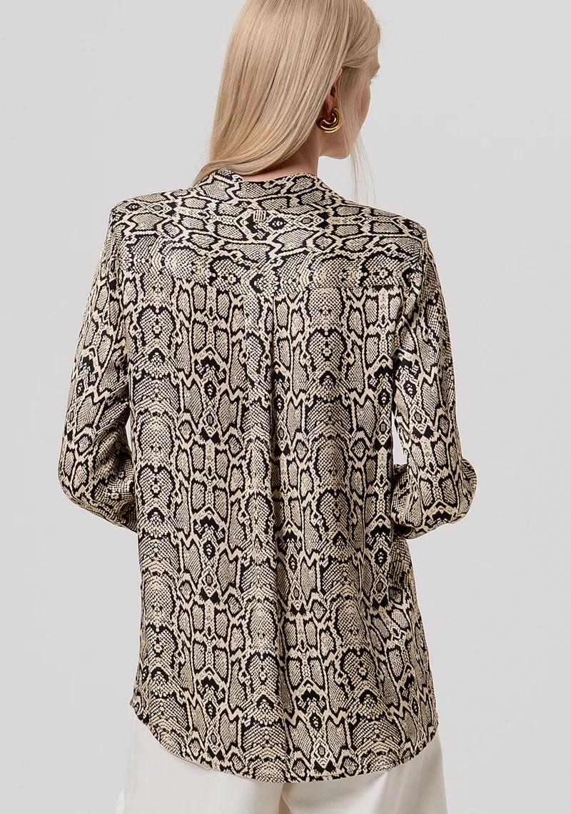 FRACOMINA CAMICIA OVER IN VISCOSA STAMPA RETTILE FR26ST6008W413L7 F64 Fracomina Preview 