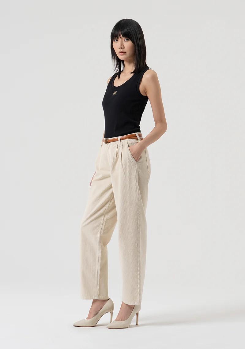 Fracomina Pantalone carrot in velluto a coste FP25WVD014W56701 508 Fracomina Jeans 