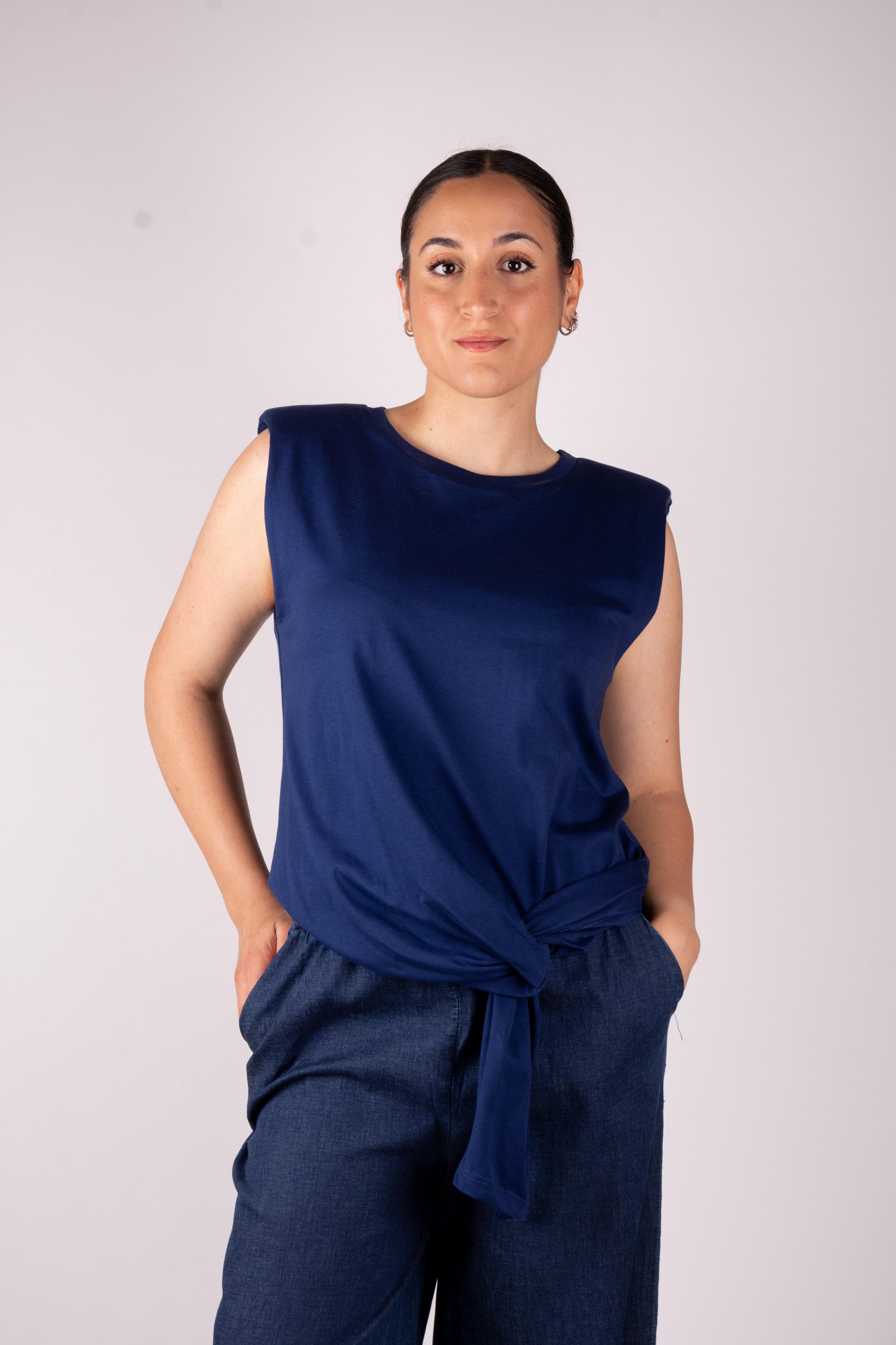 Lumina Maglia nodo e spalline LD2858 01 LUMINA 