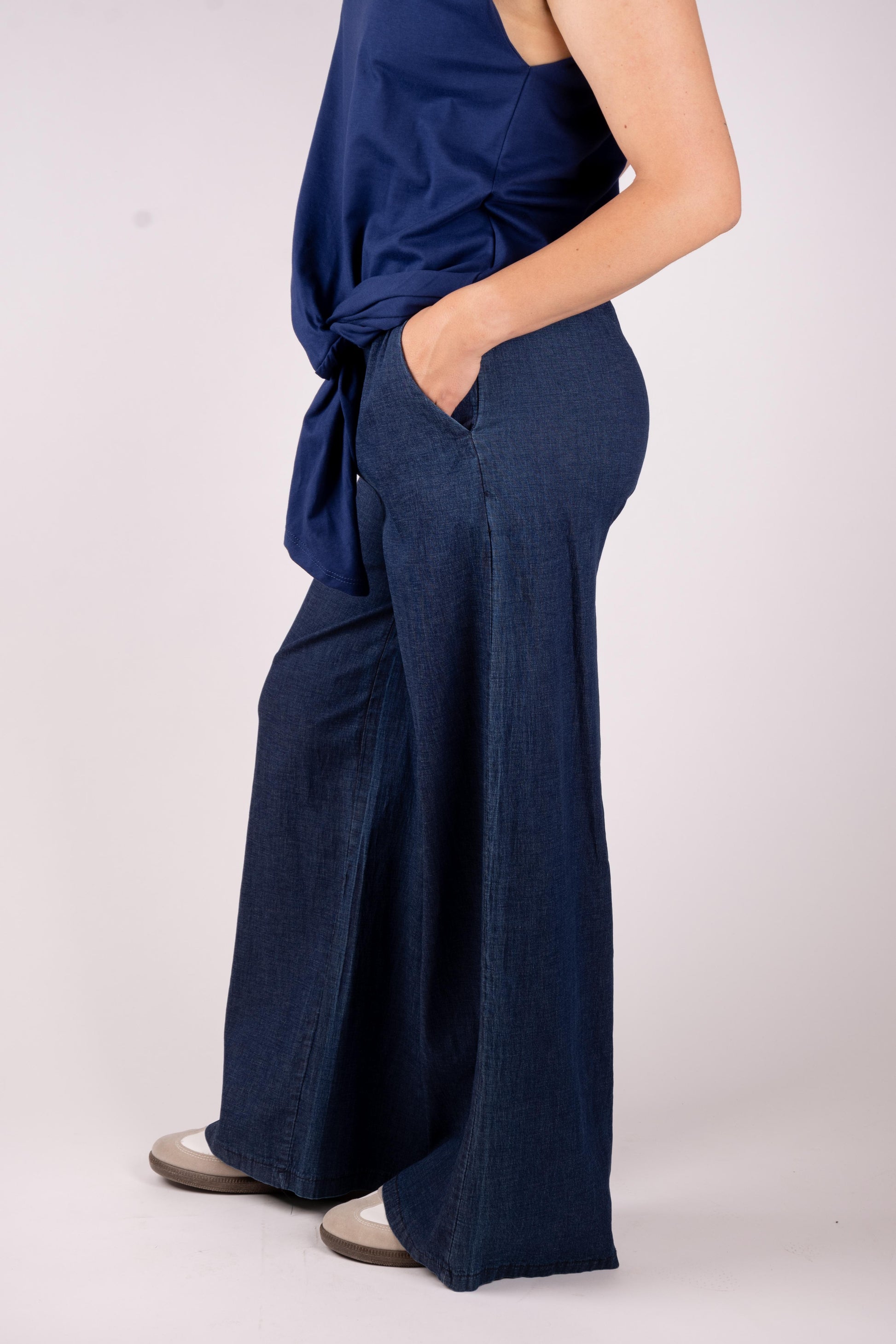 Chili Pantalone in denim leggero 2387T57 01 Chili 