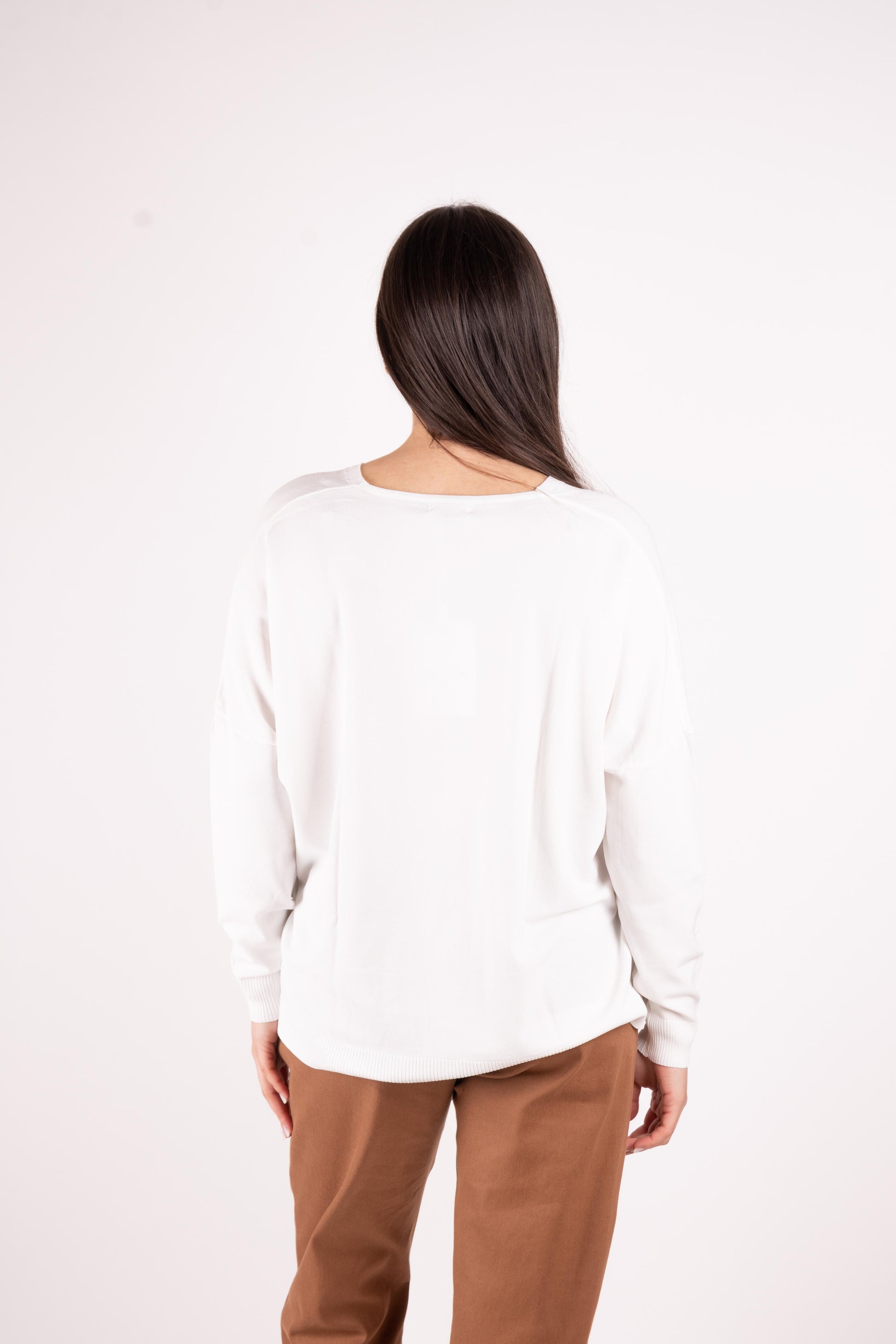 Susy Mix Maglia basic scollo a V oversize K270 1 Susy Mix 