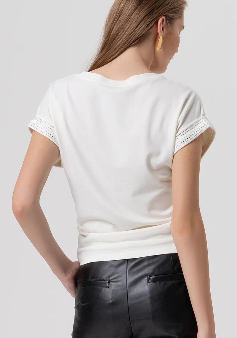 FRACOMINA MAGLIA MANICA AD ALETTA CON BORCHIE E STRASS FR26ST3017J49201 108 Fracomina Preview 