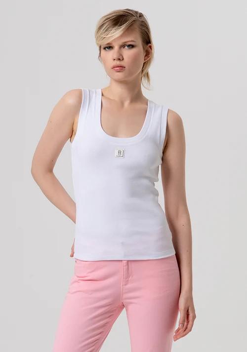 FRACOMINA CANOTTA SLIM A COSTINE CON PATCH FP26ST2001J40101 278 Fracomina Jeans 