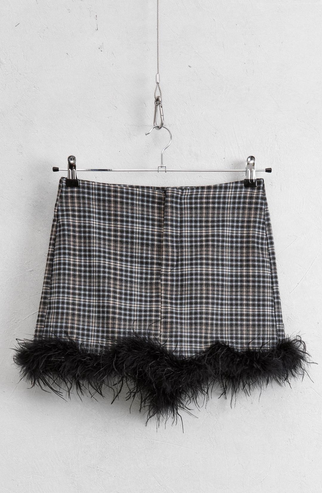 LUMINA SHORT FANTASIA CON PIUME LD3722 01 LUMINA 