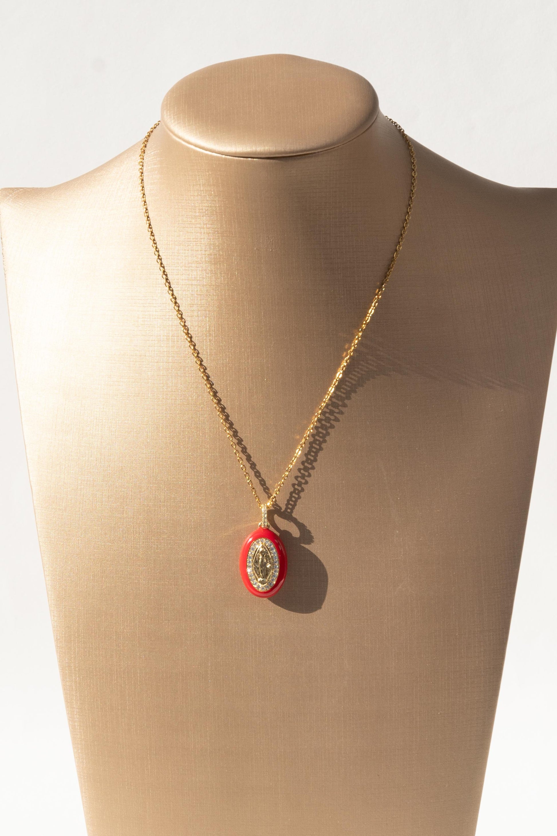  COLLANA MADONNA 02 Chili 